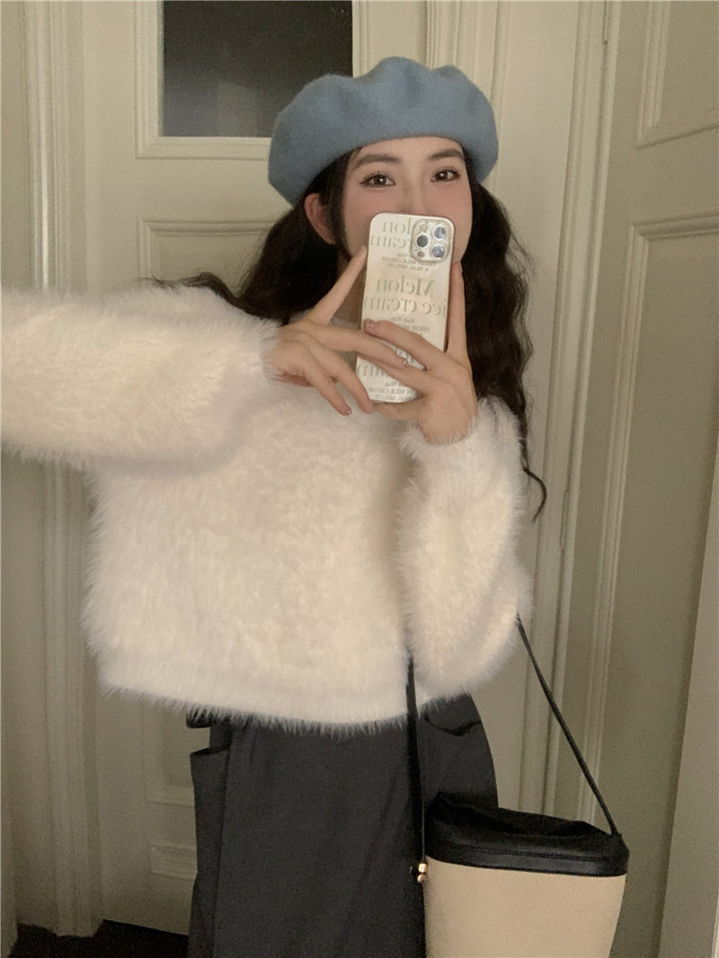 Round Neck Long-sleeve Short Women's Sweater