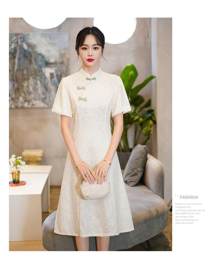 Off White Short-sleeved Cheongsam Lace Dress