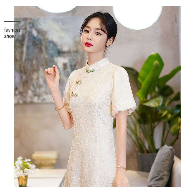 Off White Short-sleeved Cheongsam Lace Dress