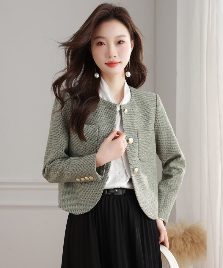 Classic Tweed Style Cropped Jacket for Office