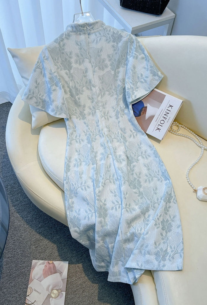Vintage-Inspired Lace Cheongsam Dress