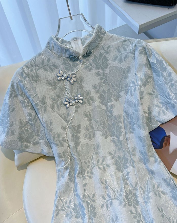 Vintage-Inspired Lace Cheongsam Dress
