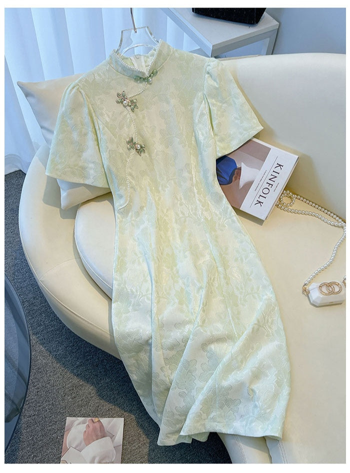 Vintage-Inspired Lace Cheongsam Dress