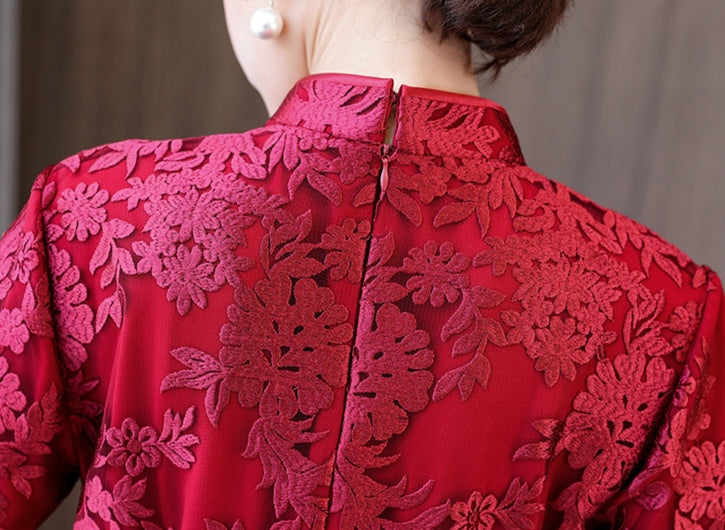 Elegant Chinese Cheongsam Dress with Floral Embroidery