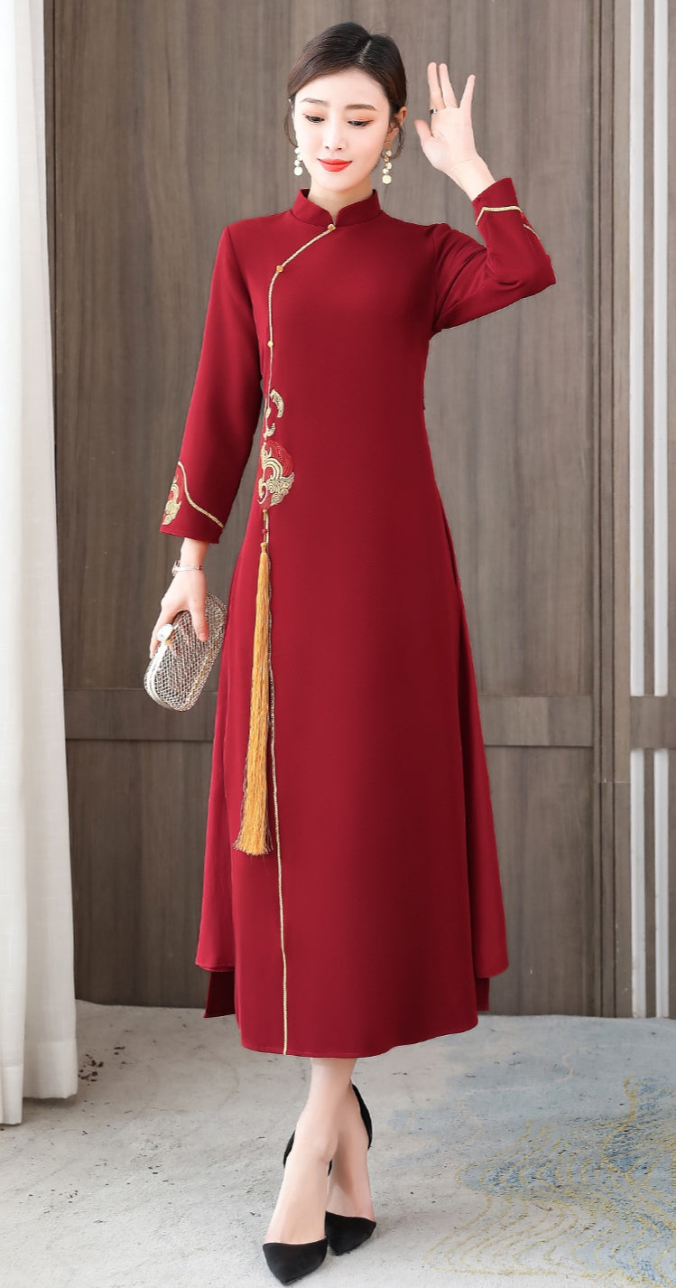 Long-Sleeve Cheongsam Dress with Tassel