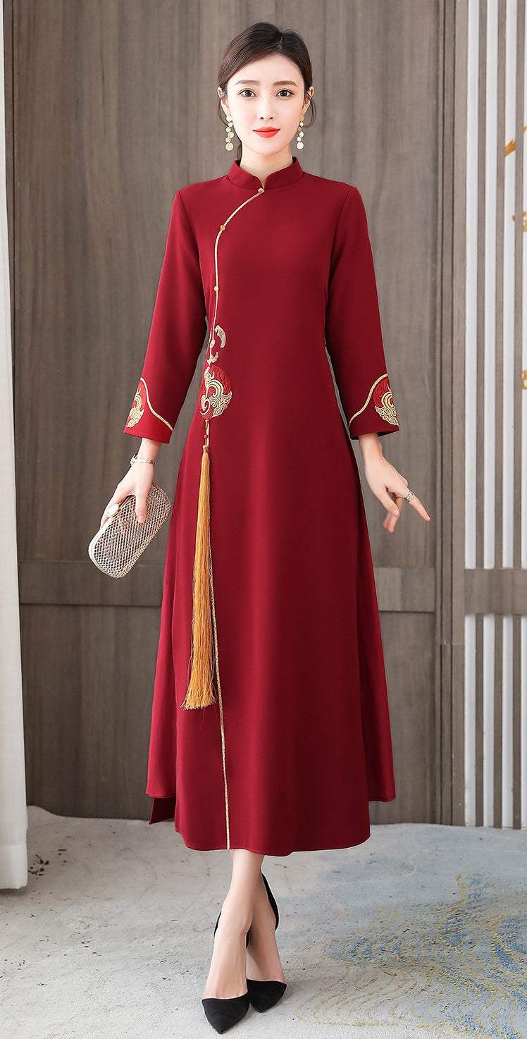 Long-Sleeve Cheongsam Dress with Tassel