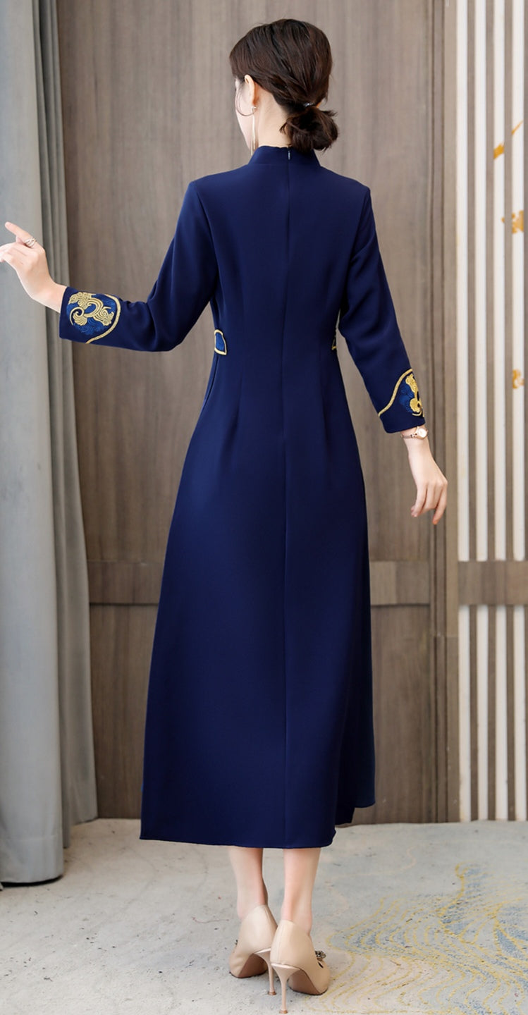 Long-Sleeve Cheongsam Dress with Tassel
