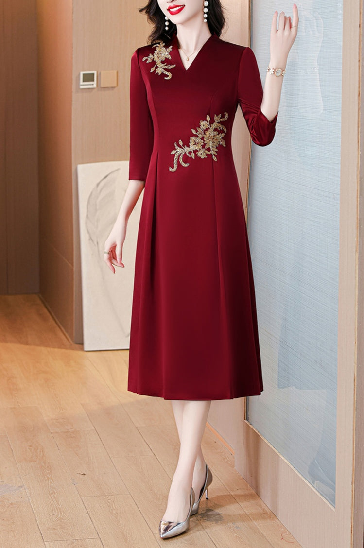 Red V-neck Elegant Banquet Dress