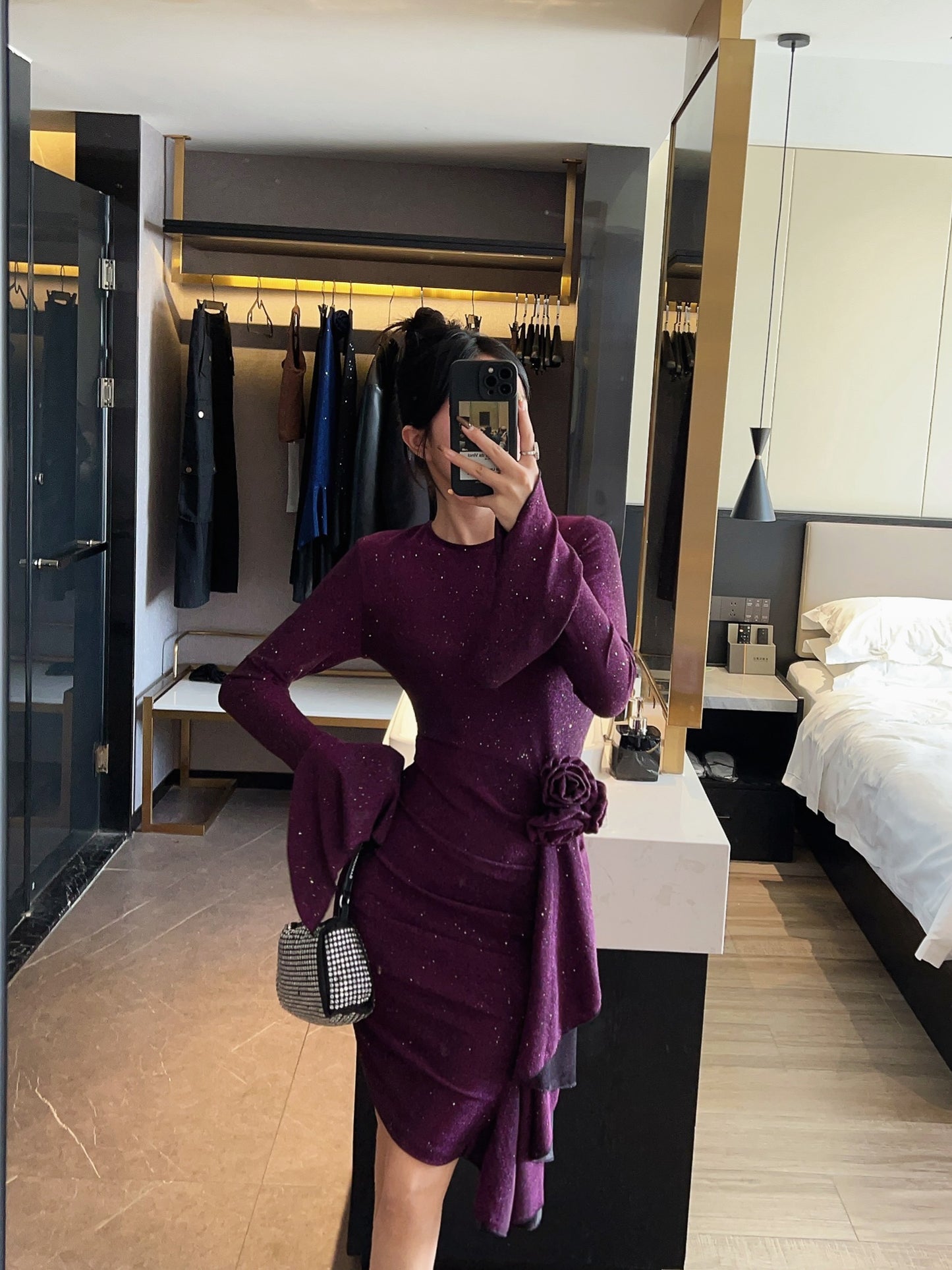 Shiny Pleated Long-sleeve Evening Dress