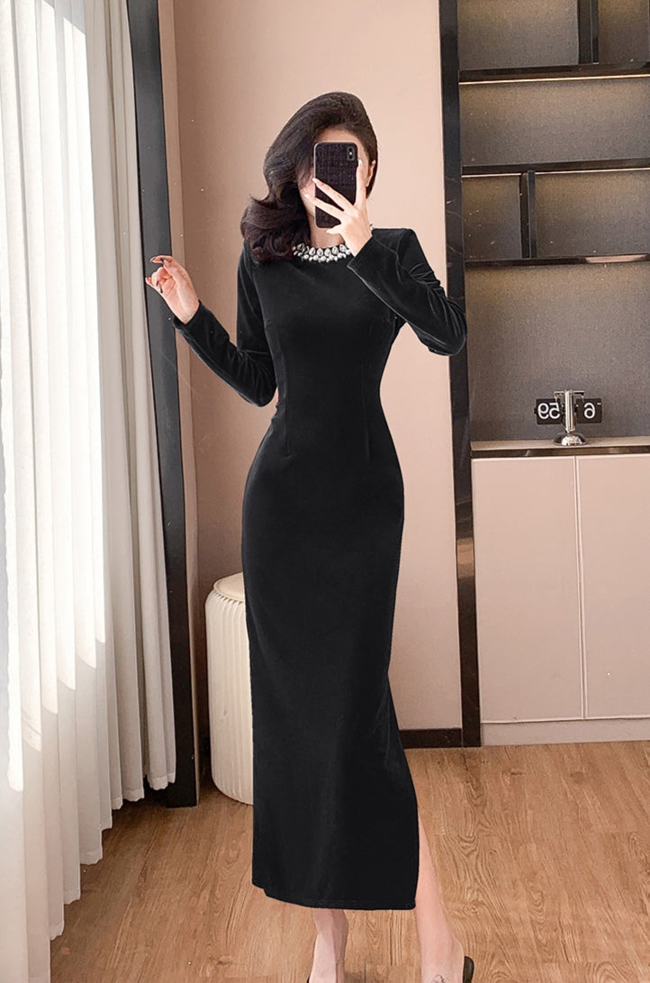 Hepburn Mid-length Velvet Elegant Dress