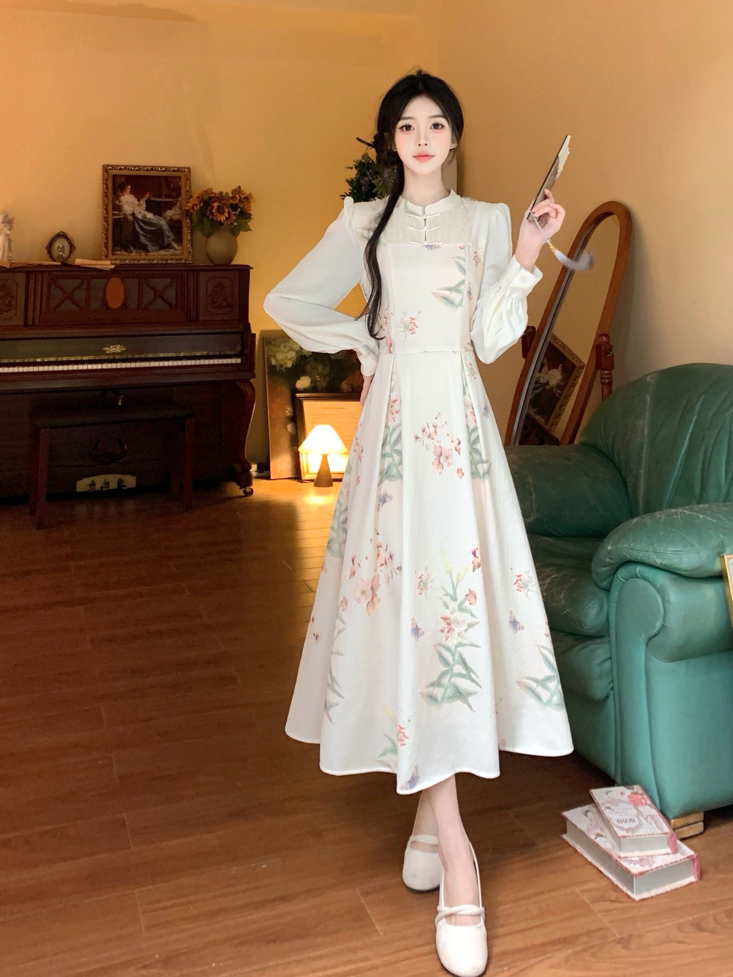 Floral Off White Mid length Cheongsam Dress