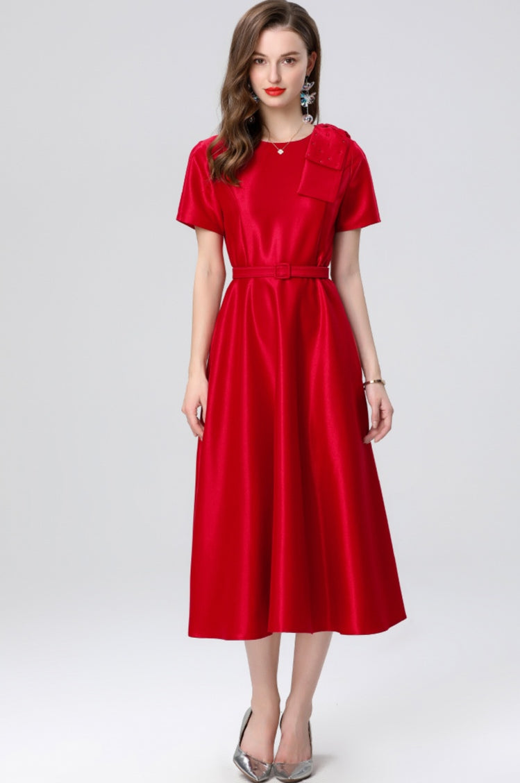 Red Shoulder Bow Elegant Mid-length Dress