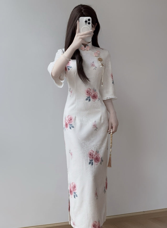 Vintage-style Floral Cheongsam