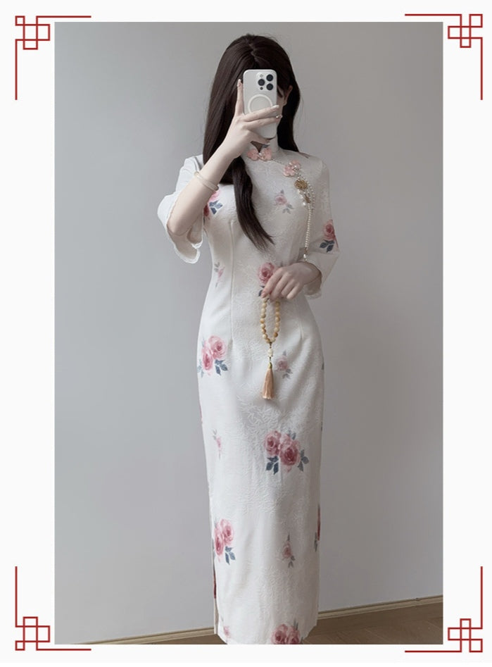 Vintage-style Floral Cheongsam