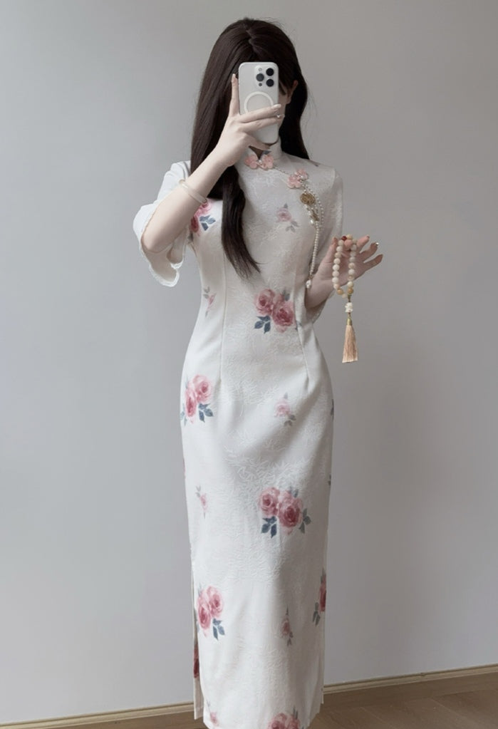 Vintage-style Floral Cheongsam