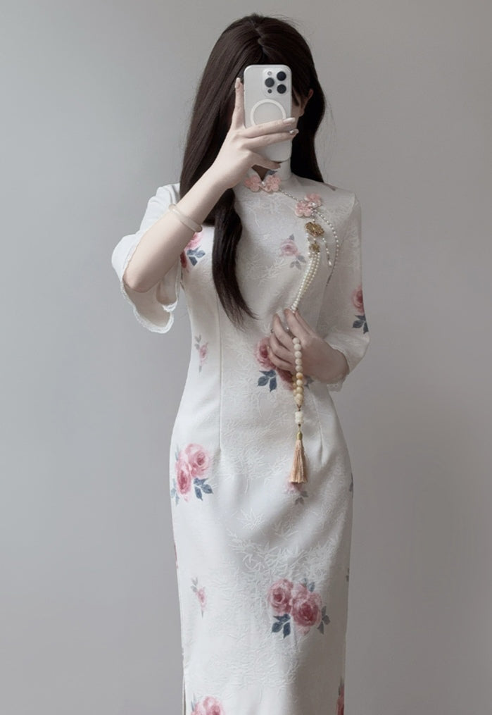 Vintage-style Floral Cheongsam