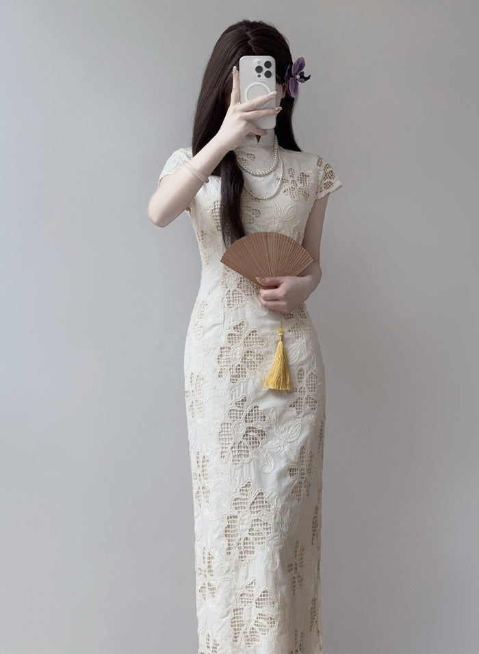 Embroidered Cheongsam Dress