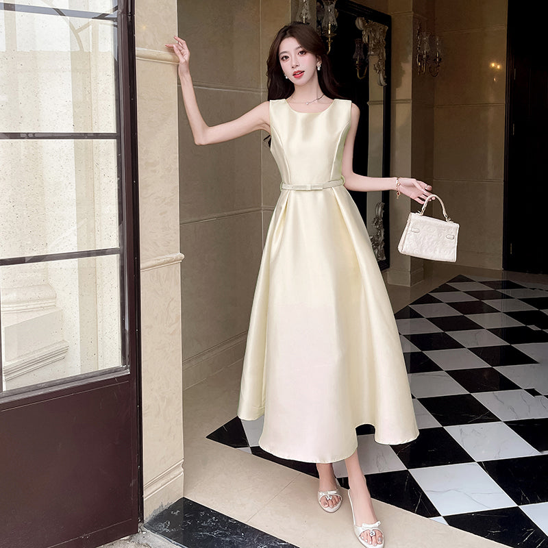 Round Neck Sleeveless A-line Dress