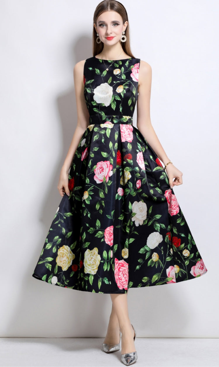 Black Round Neck Floral Sleeveless Mid-length Dress