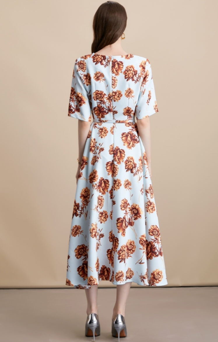 Elegant Floral Midi Dress
