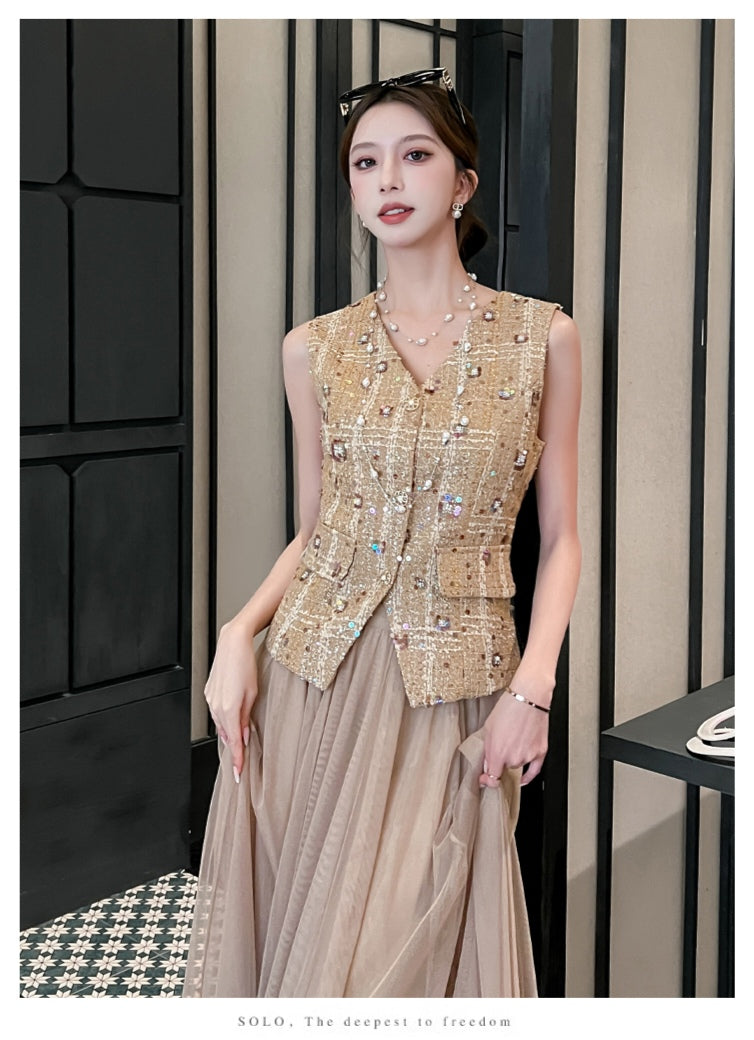 Beige Tweed Vest with Pleated Tulle Skirt