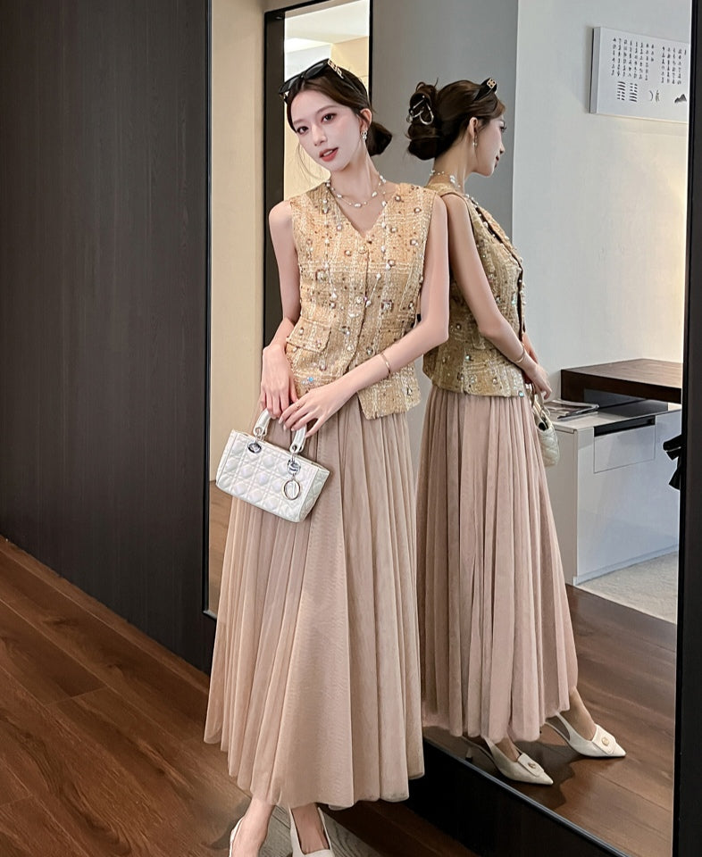 Beige Tweed Vest with Pleated Tulle Skirt