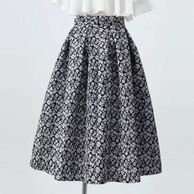 Pleated Midi Skirt with Ditsy Floral Print