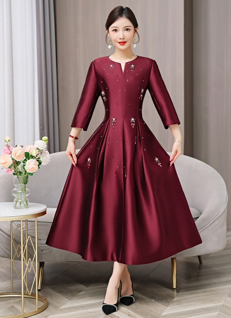 Elegant Burgundy Midi Dress with Beaded Details