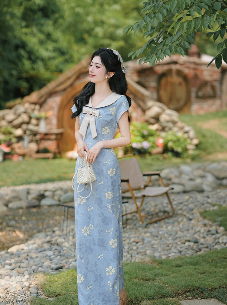 Vintage Style Floral Maxi Dress with Bow Collar