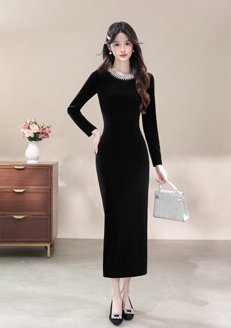 Elegant Jewel Neck Velvet Sheath Dress for Cocktail and Formal Events