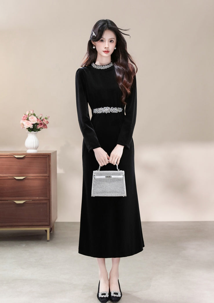 Elegant Black Velvet Dress with Rhinestone Accents and Long Sleeves