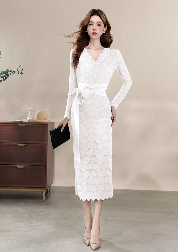 Elegant Cocktail Lace Sheath Dress with V-Neck and Sash Belt