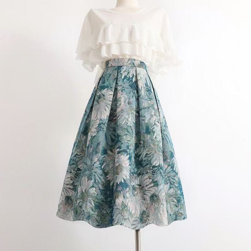 Textured Green and White Floral Jacquard Skirt