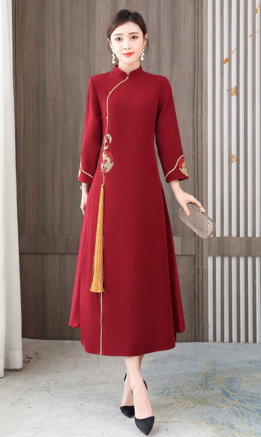 Long-Sleeve Cheongsam Dress with Tassel