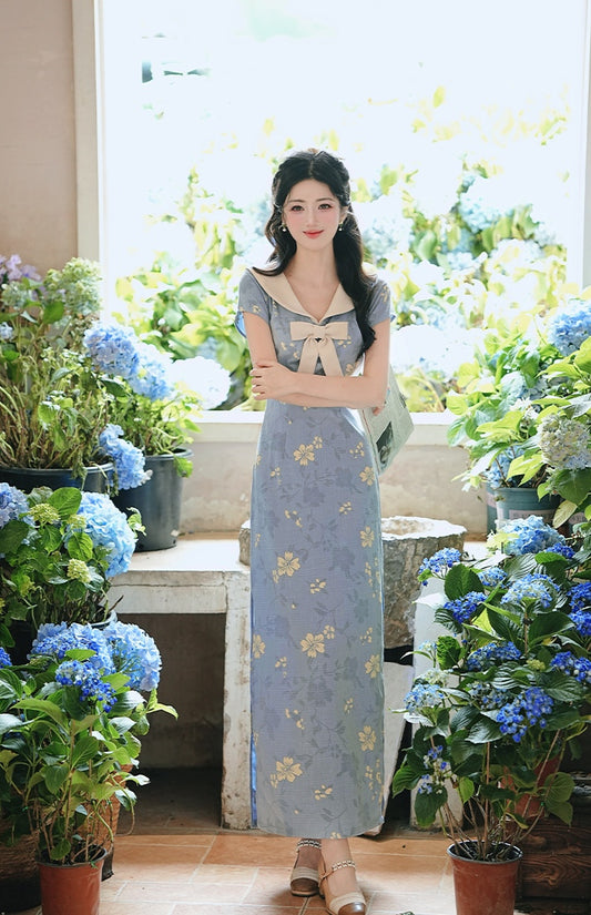 Vintage Style Floral Maxi Dress with Bow Collar
